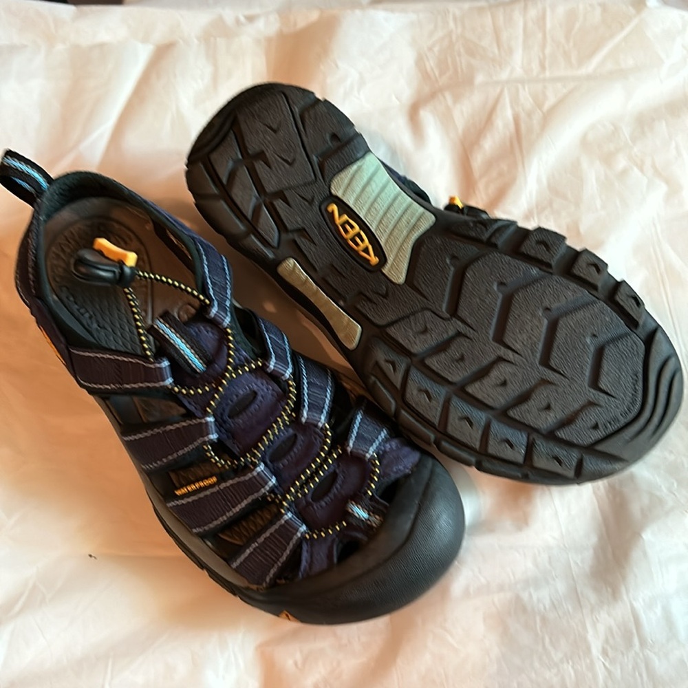 Keene Womens Size 7 Dark Blue like New Samdals - Picture 2 of 5